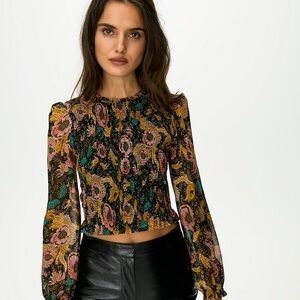 Aritzia Wilfred romantic floral Lilith blouse